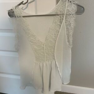 Elegant Vintage Lace Sleeveless Top